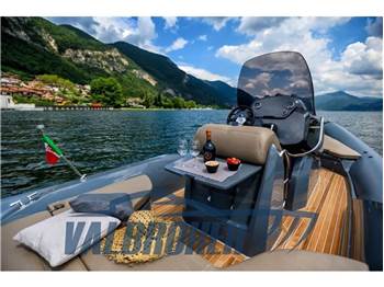 SACS STRIDER 800