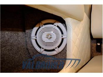 Sea Ray 200 SR