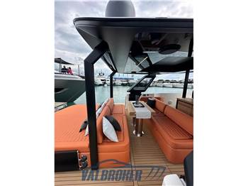 Cranchi A46 Luxury Tender