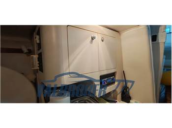 Four Winns Sundowner 285