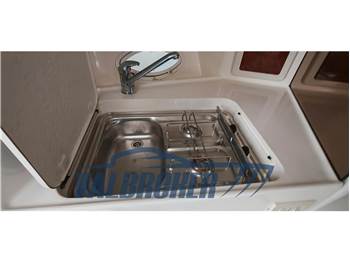 Performance Marine 907 Performance