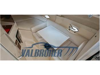 Performance Marine 907 Performance