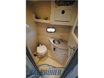 Four Winns Vista 288