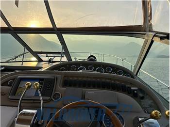 Sea Ray 310 SUNDANCER