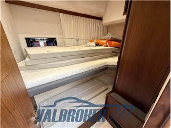 Galeon 460 fly