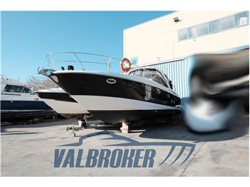 Monterey Boats 415 SY Sport Yacht