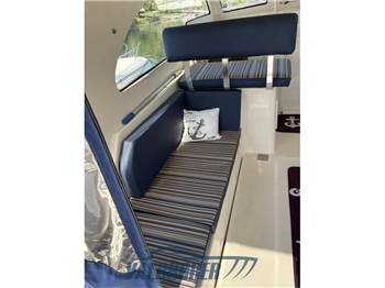 Mainship Pilot 34