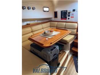 Mainship Pilot 34