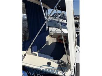 Mainship Pilot 34
