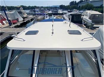 Mainship Pilot 34