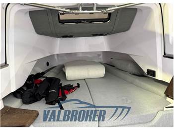 Axopar 37 XC Cross Cabin Brabus Line
