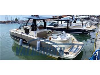 Invictus GT320