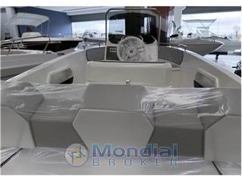 Trimarchi Diamond 195