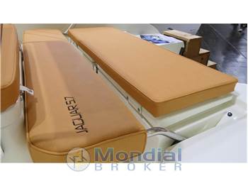 Prua Al Vento Jaguar 5.7 SE