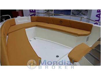 Prua Al Vento Jaguar 5.7 SE