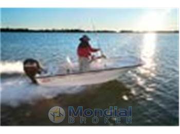 Boston Whaler 150 MONTAUK