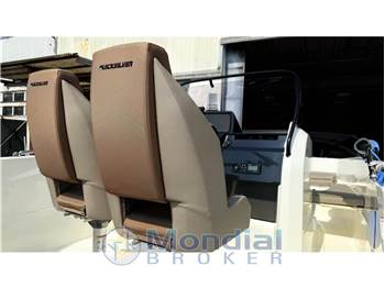 Quicksilver Activ 605 Open