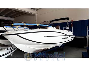 Quicksilver Activ 605 Open