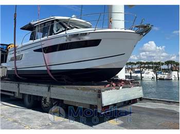 Jeanneau Merry Fisher 895