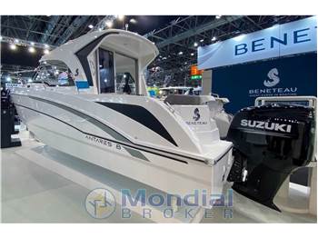 Beneteau Antares  8 CRUISING
