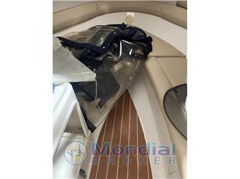 Monterey Boats 214 FSC Sport Boat