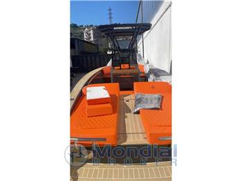 Lilybaeum yacht Levanzo 25 lounge deck