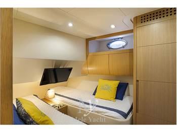 Pershing Spa 56