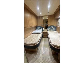 Versilcraft Falcon 90