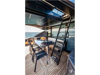 Pershing Spa 82 VHP