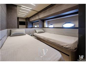 Pershing Spa 82 VHP