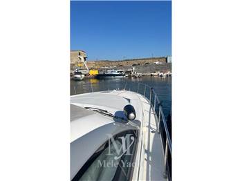 Pershing Spa 52