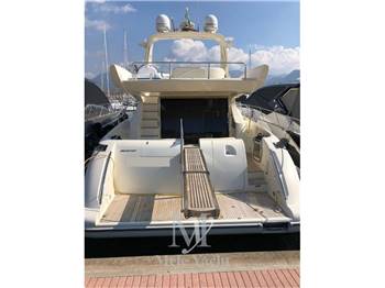 Azimut 62 fly