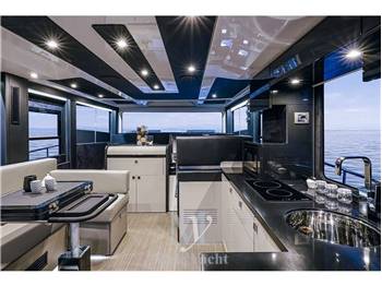 Cranchi Eco Trawler 43