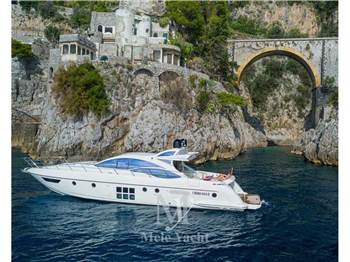 Azimut 62S