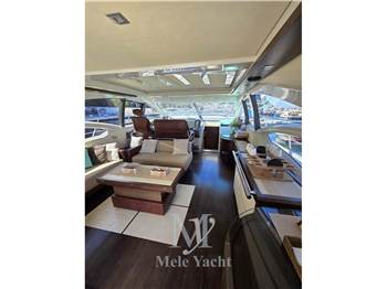 Azimut 62S