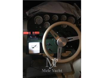Riva 38 Bravo