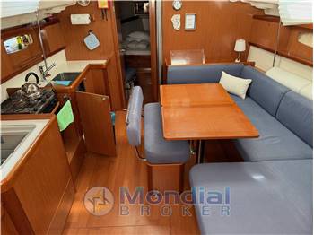 BENETEAU OCEANIS 43