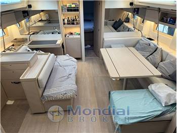 BENETEAU OCEANIS 51.1