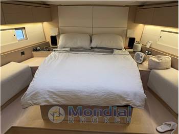 BENETEAU OCEANIS 51.1