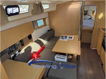 BENETEAU OCEANIS 38