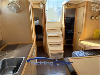 BENETEAU OCEANIS 38