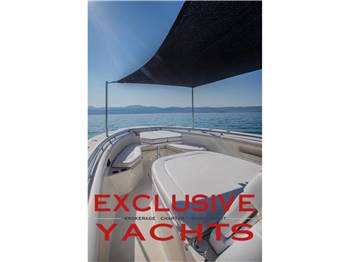 Boston Whaler 370 OUTRAGE