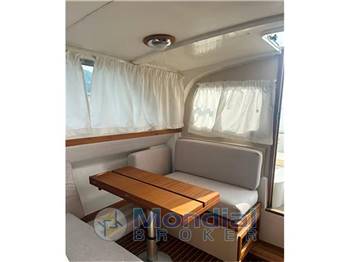 Bertram 28 Convertible
