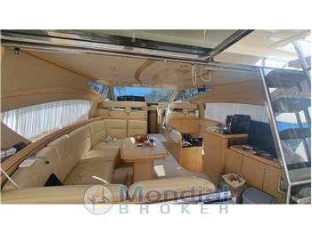 Ferretti 460