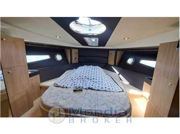 Cranchi M44 HT
