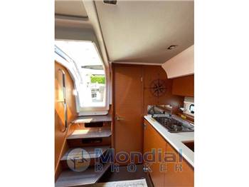 Jeanneau Leader 36 HT Natante