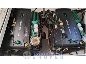 Jeanneau Leader 36 HT Natante