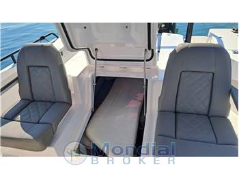 Axopar 28 Sun  Top Brabus
