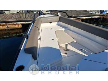 Axopar 28 T Top Brabus