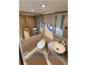 BENETEAU MONTECARLO 52 FLY